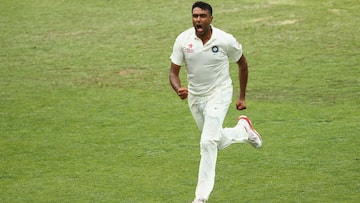 स्टीव स्मिथ को टेस्ट में 2 बार शून्य पर आउट करने वाले पहले गेंदबाज रविचंद्रन अश्विन