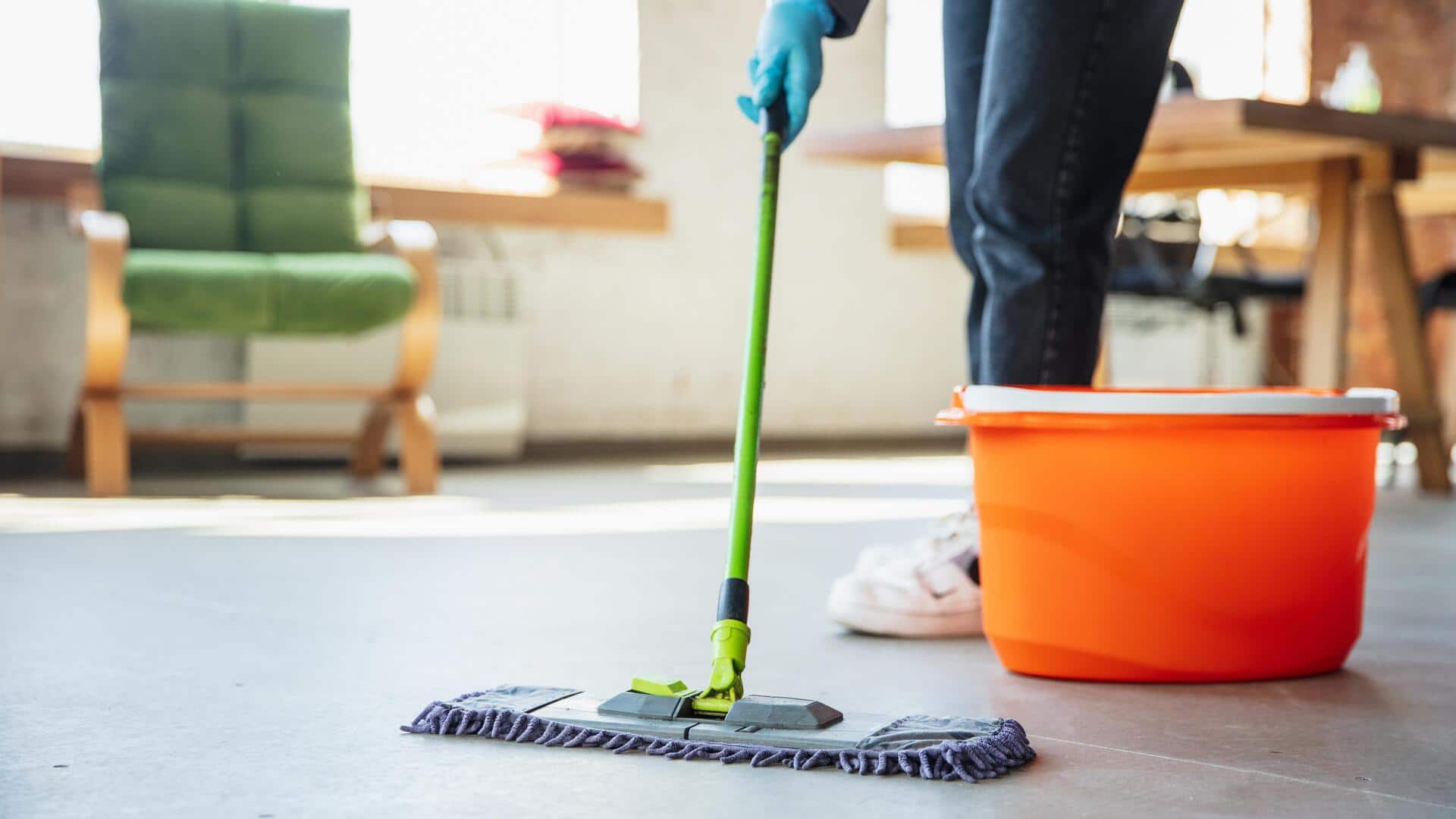 मानसून के दौरान अपने घर को साफ और फ्रेश रखने के लिए अपनाएं ये 5 तरीके
