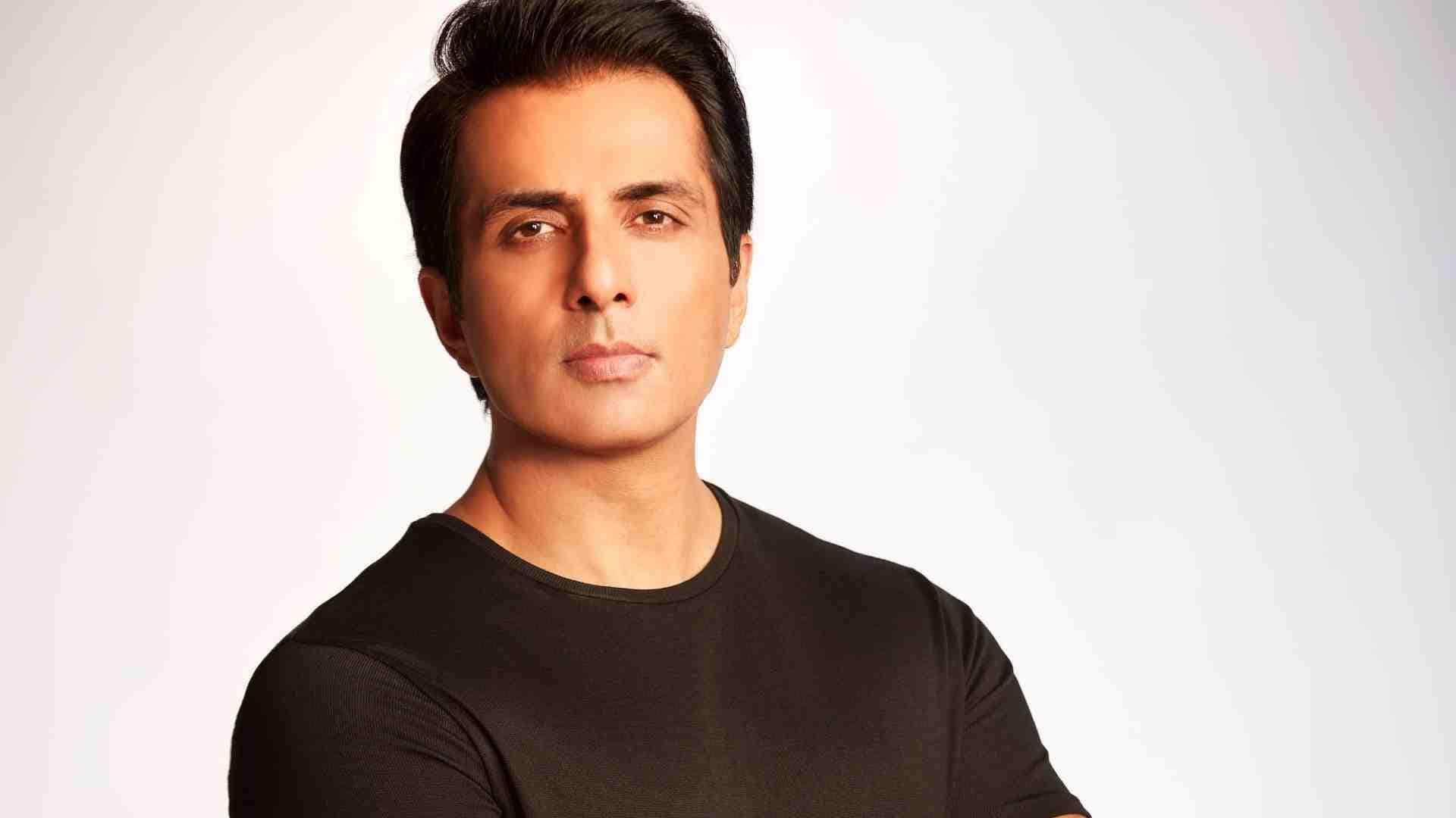 'हनुमान अंश' के मुरीद हुए सोनू सूद, बाेले- ये सफलता बॉलीवुड के लिए एक सबक