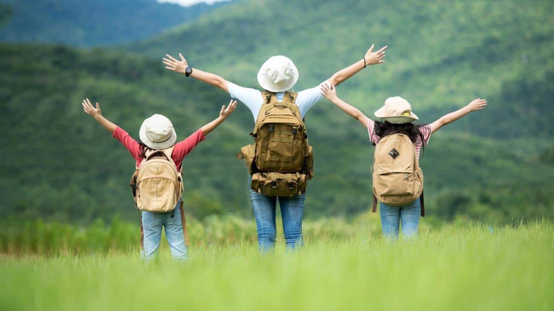 परिवार के साथ घूमने जा रहे, तो अपनाएं ये 5 टिप्स, यात्रा होगी बजट अनुकूल