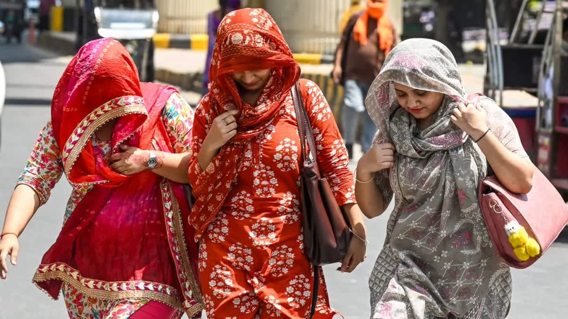 उत्तर प्रदेश-बिहार समेत कई राज्यों में लू के साथ अंधड़-बारिश का अलर्ट