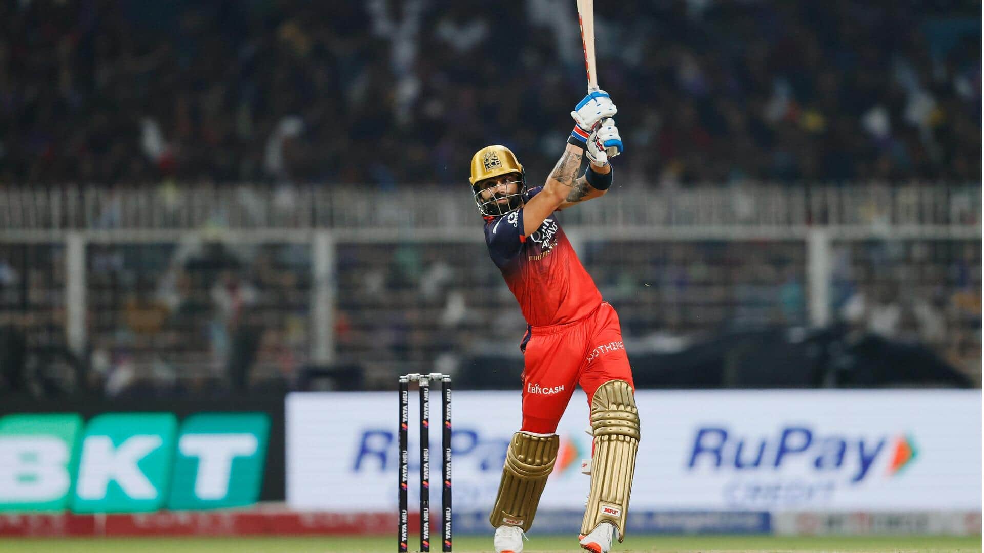 IPL 2025: विराट कोहली RCB के लिए 300 छक्के जड़ने वाले पहले बल्लेबाज बनें, जड़ा अर्धशतक IPL 2025: विराट कोहली RCB के लिए 300 छक्के जड़ने वाले पहले बल्लेबाज बनें, जड़ा अर्धशतक