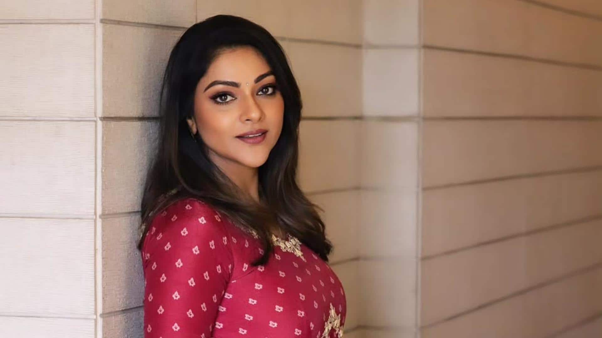 कौन हैं अभिनेत्री अभिरामी, जो 'ठग लाइफ' में कमल हासन के साथ कर रहीं रोमांस? कौन हैं अभिनेत्री अभिरामी, जो 'ठग लाइफ' में कमल हासन के साथ कर रहीं रोमांस?