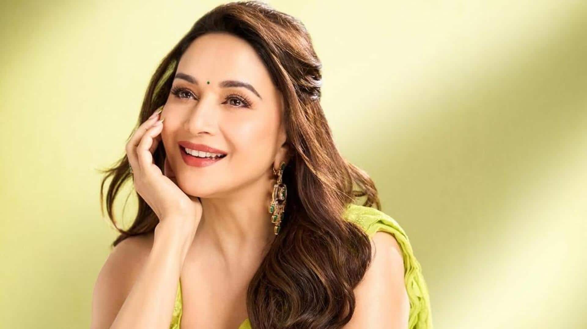 उदयपुर की शादी में सितारों के बीच छाईं माधुरी दीक्षित, जबरदस्त डांस से बांध दिया समा