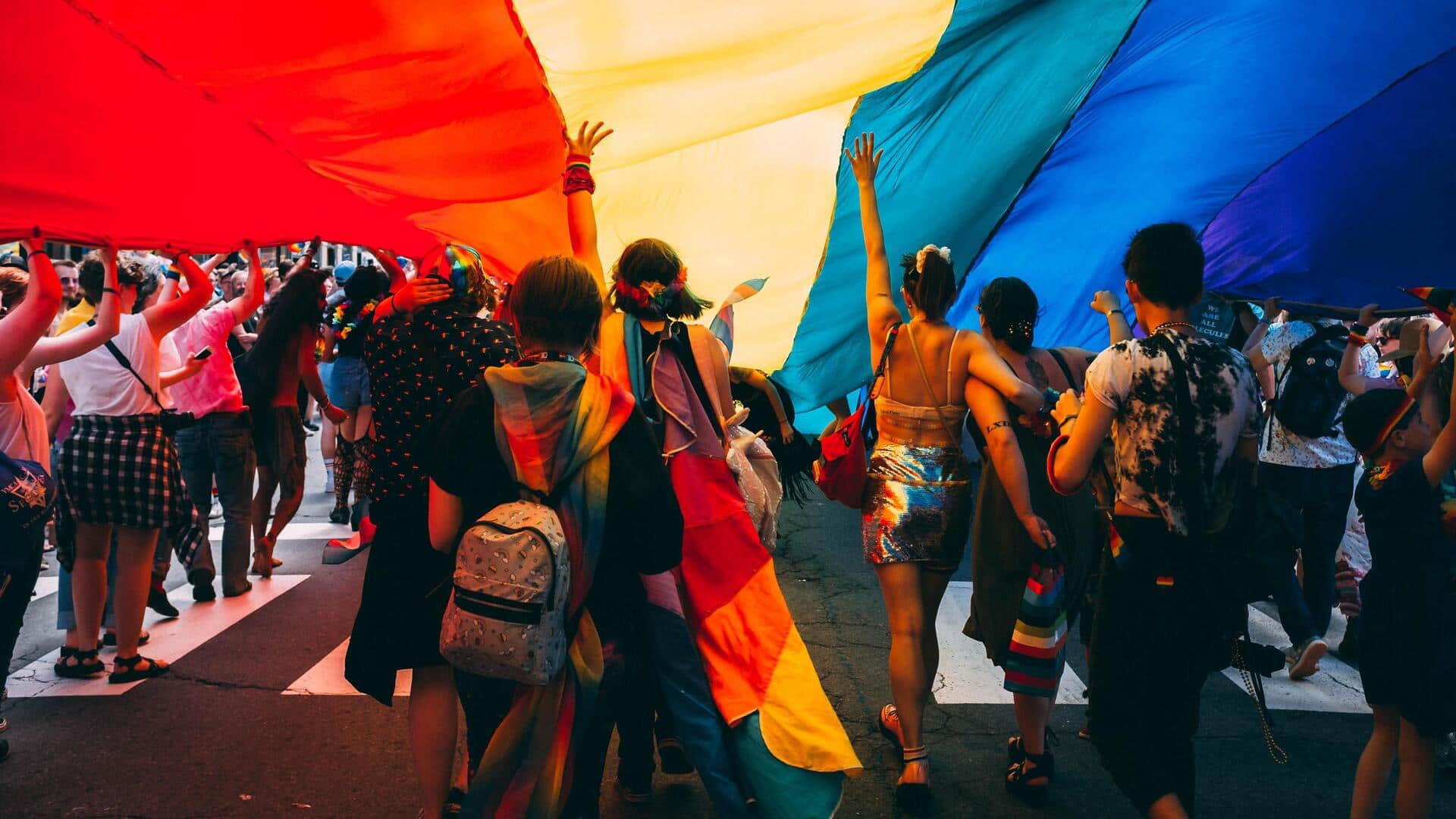 भारत में समलैंगिक विवाह पर बहस जारी, किन देशों में इसे मिली हुई है कानूनी मान्यता?  