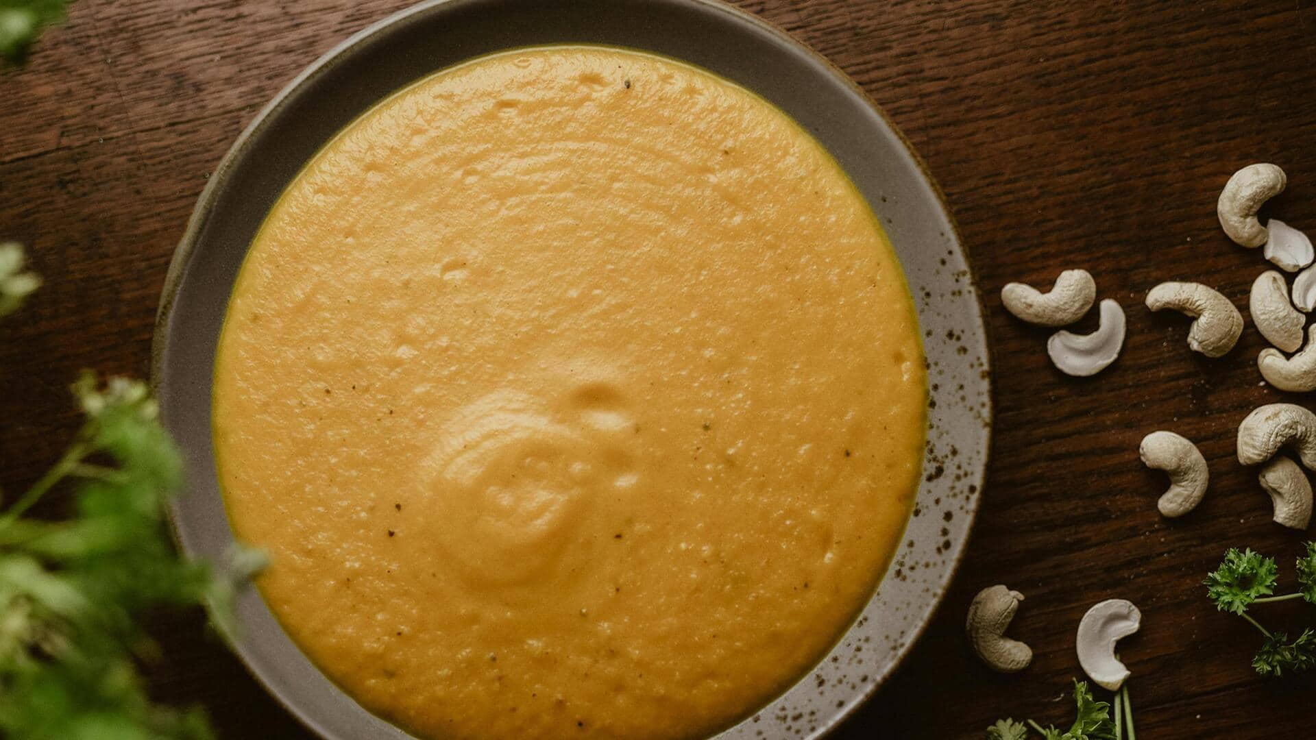 सेहत के लिए बेहद लाभकारी है काजू बटर, जानिए इसके 5 प्रमुख फायदे सेहत के लिए बेहद लाभकारी है काजू बटर, जानिए इसके 5 प्रमुख फायदे
