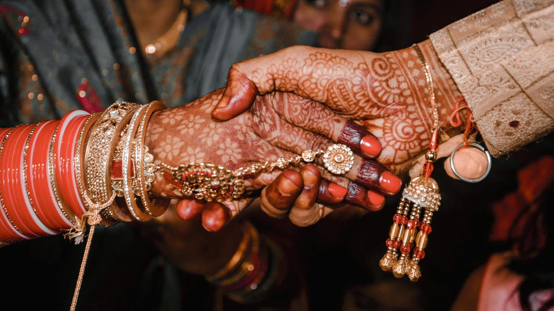 शादी से कम हो सकता है कैंसर का खतरा, अध्ययन में हुआ खुलासा