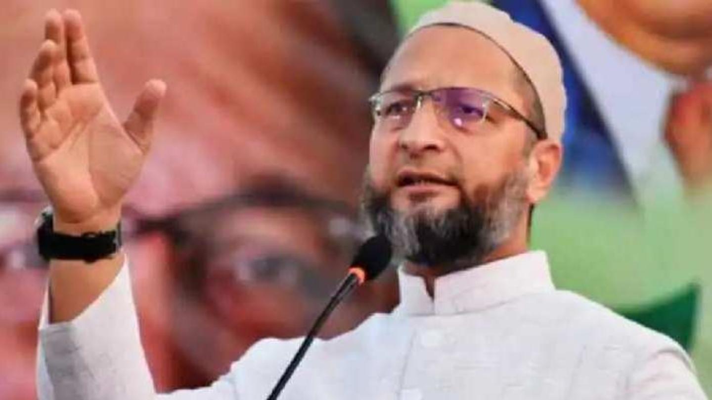 सावरकर को लेकर ओवैशी ने किया राजनाथ सिंह पर कटाक्ष सावरकर को लेकर ओवैशी ने किया राजनाथ सिंह पर कटाक्ष