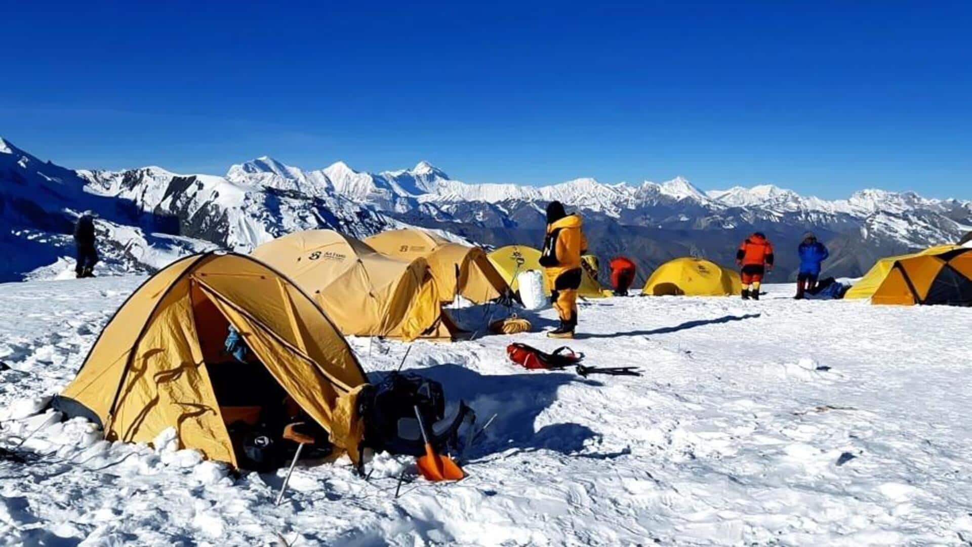 नेपाल के हिमलुंग हिमालयी बेस कैंप में हिमस्खलन; 4 की मौत, 8 लापता 
