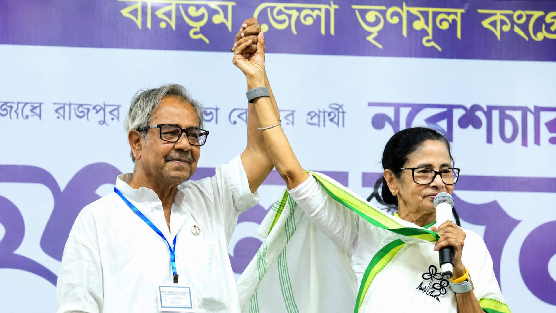 पश्चिम बंगाल के पूर्व उपसभापति आशीष बनर्जी का शव TMC कार्यालय में फांसी से लटकता मिला