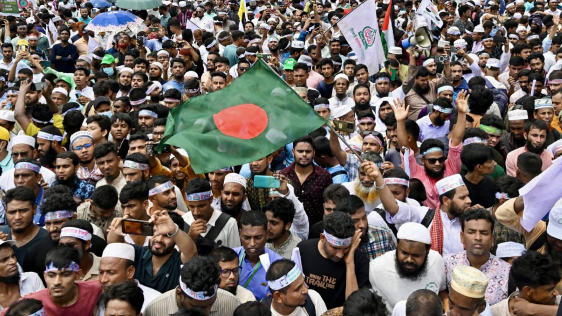 बांग्लादेश चुनाव: जमात-ए-इस्लामी ने जीत के लिए बनाई ये रणनीति, क्यों बढ़ी भारत की चिंता?