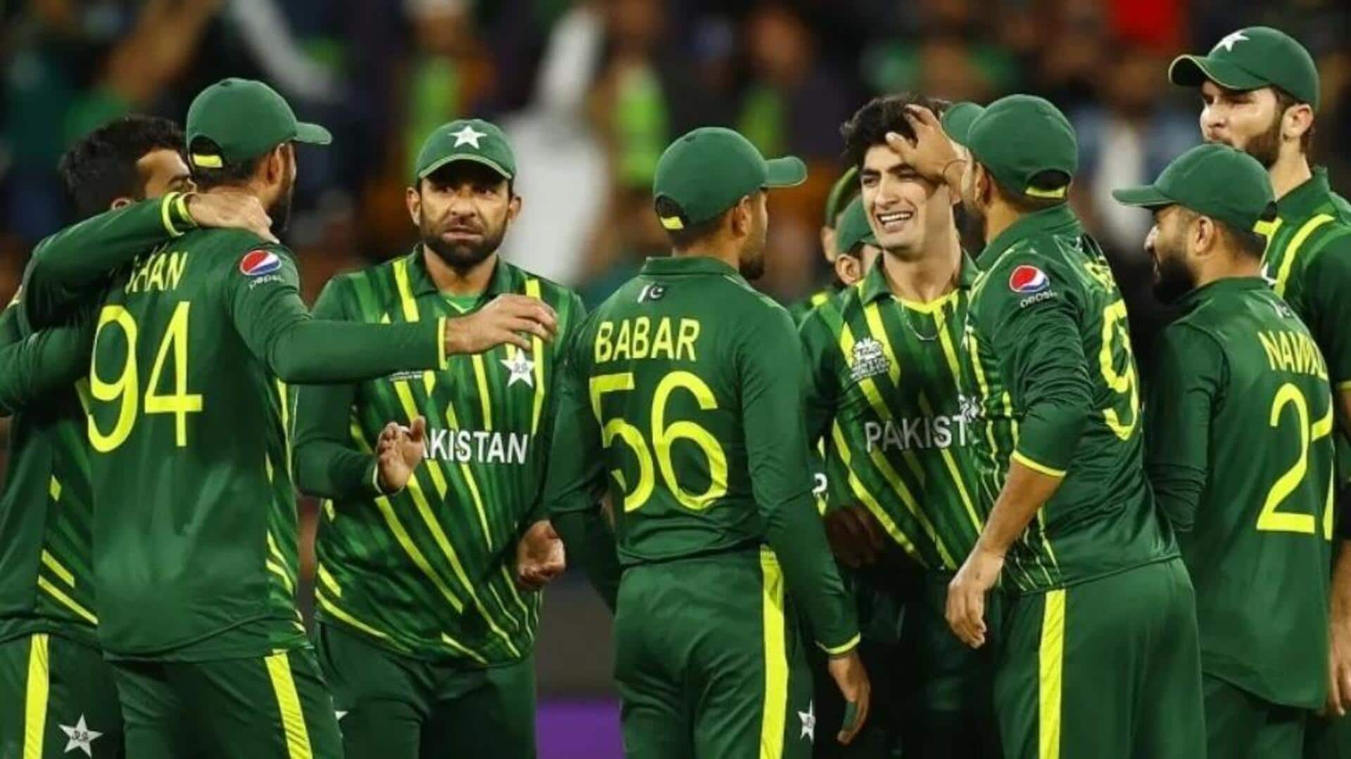 PCB की पूर्व क्रिकेटरों को चेतावनी, बिना NOC विदेशी लीगों में खेलने पर लगेगा प्रतिबंध
