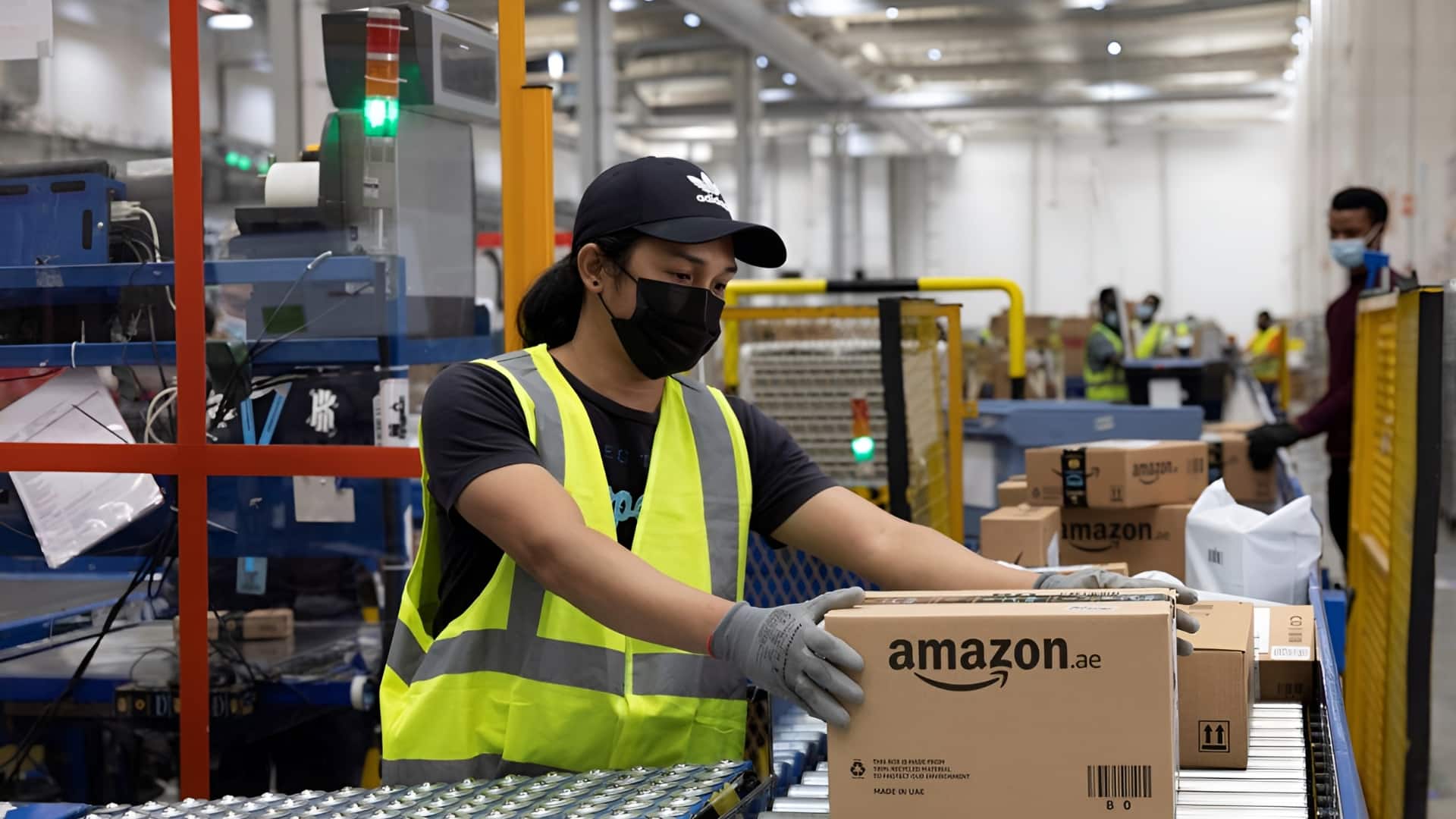 अमेजन कर्मचारियों की भर्ती में लेगी AI का सहारा