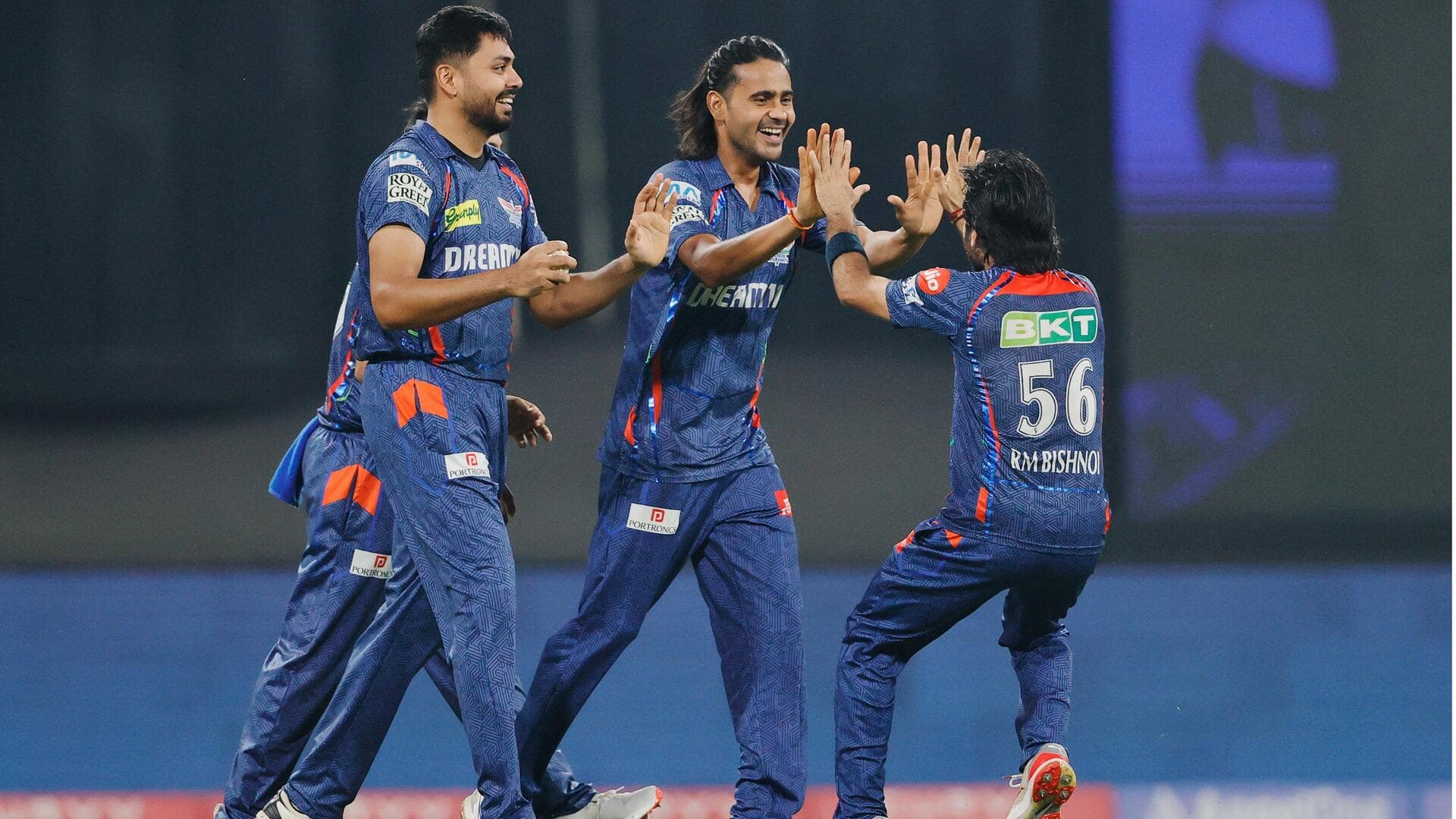IPL 2025: LSG बनाम RCB मुकाबले की पिच रिपोर्ट, जानिए इकाना स्टेडियम के आंकड़े IPL 2025: LSG बनाम RCB मुकाबले की पिच रिपोर्ट, जानिए इकाना स्टेडियम के आंकड़े