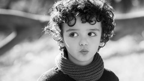 सर्दियों में बच्चों को ऐसे तैयार कर शादी में ले जाएं, नहीं लगेगी ठंड