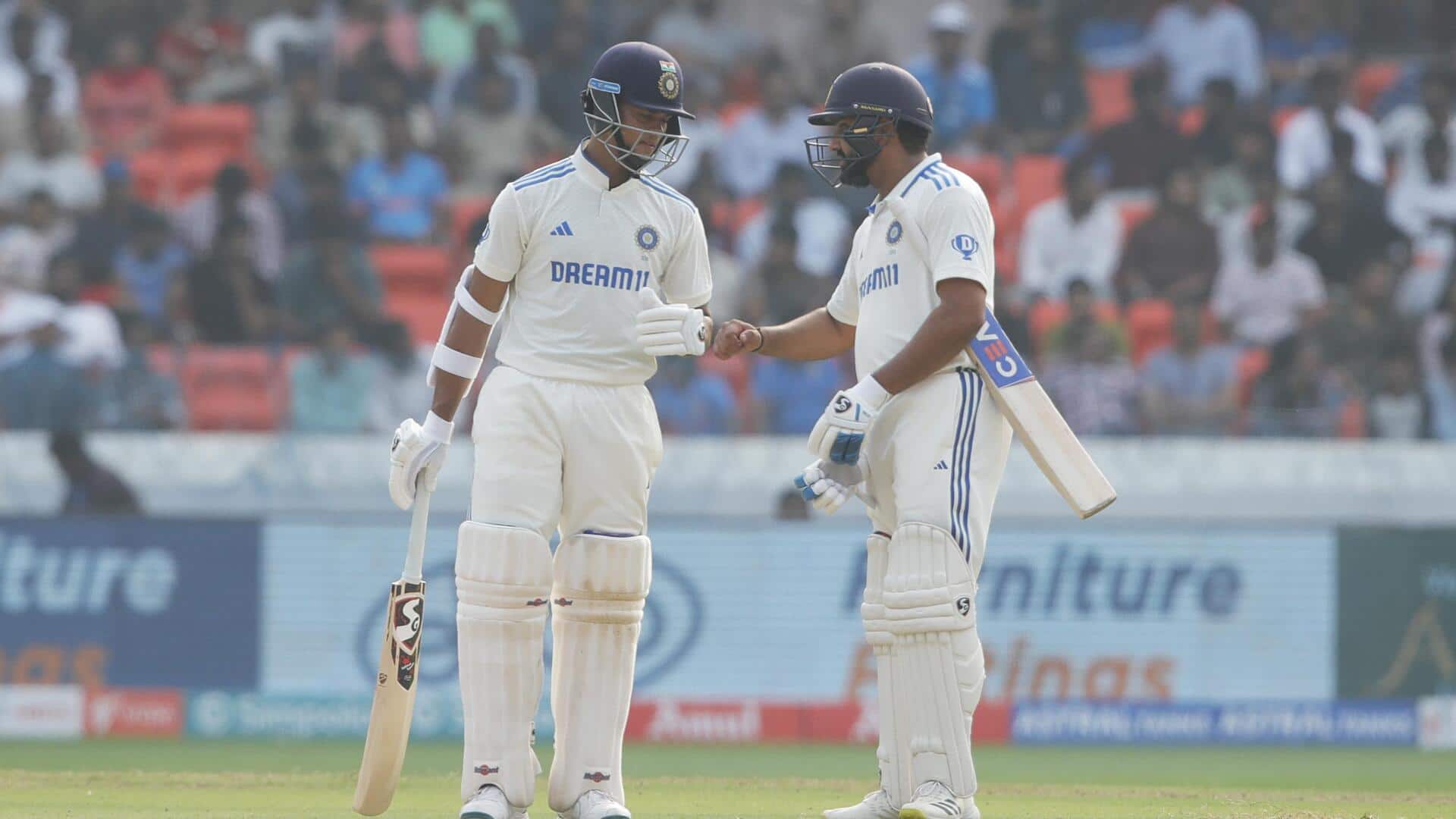पहला टेस्ट: इंग्लैंड के खिलाफ भारत के नाम रहा पहला दिन, यशस्वी जायसवाल की उम्दा पारी