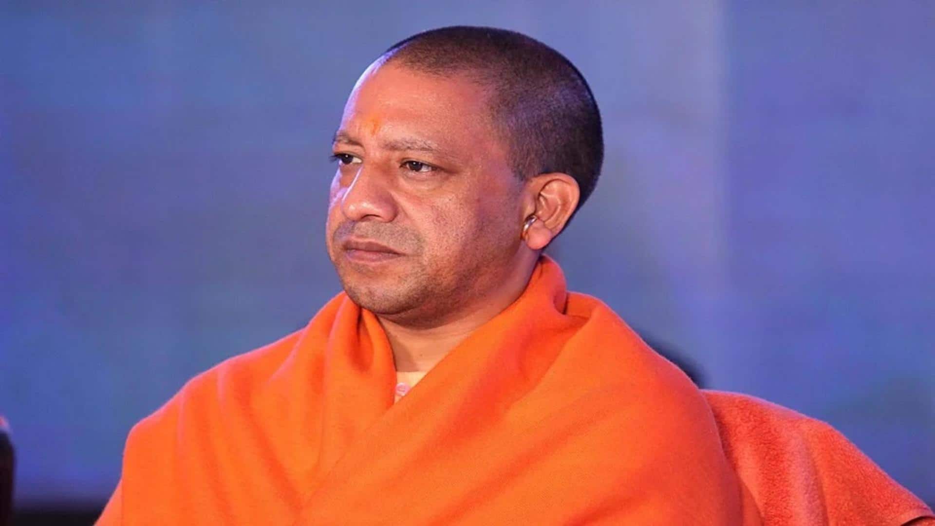 उत्तर प्रदेश: मुख्यमंत्री योगी आदित्यनाथ की सुरक्षा में चूक, अयोध्या में हेलीपैड के पास लगी आग
