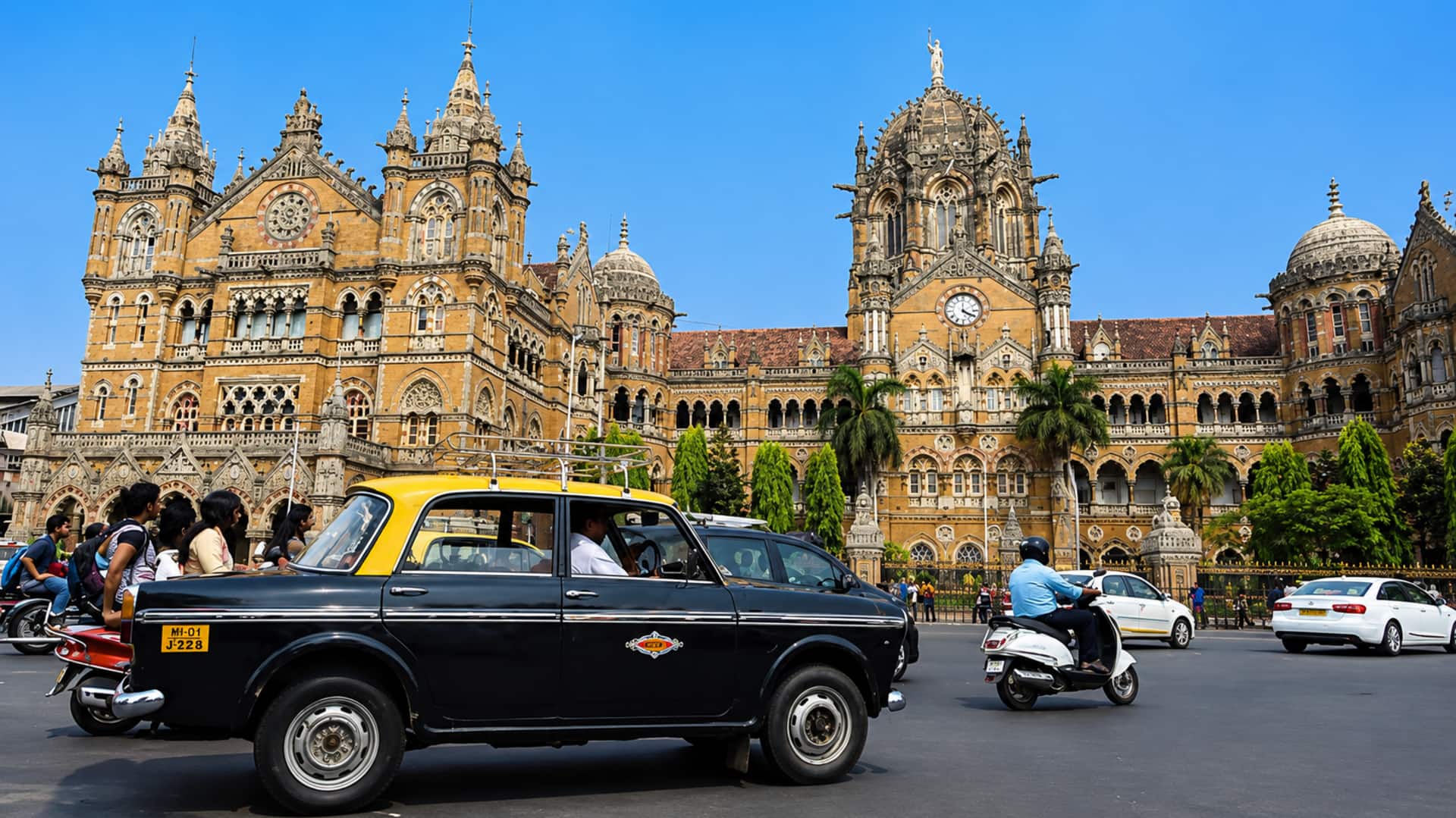 मुंबई में मराठी भाषा के नियम के खिलाफ बॉम्बे हाई कोर्ट पहुंचे कैब चालक