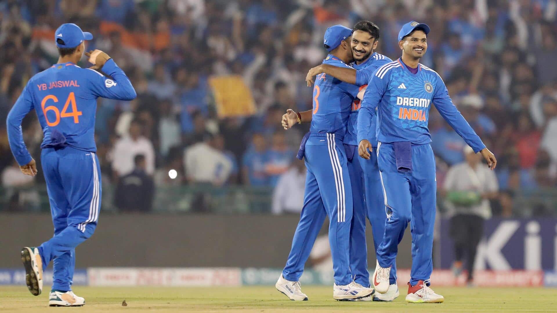 भारत ने ऑस्ट्रेलिया को चौथे टी-20 में हराकर बनाई सीरीज में विजयी बढ़त, बने ये रिकॉर्ड्स 
