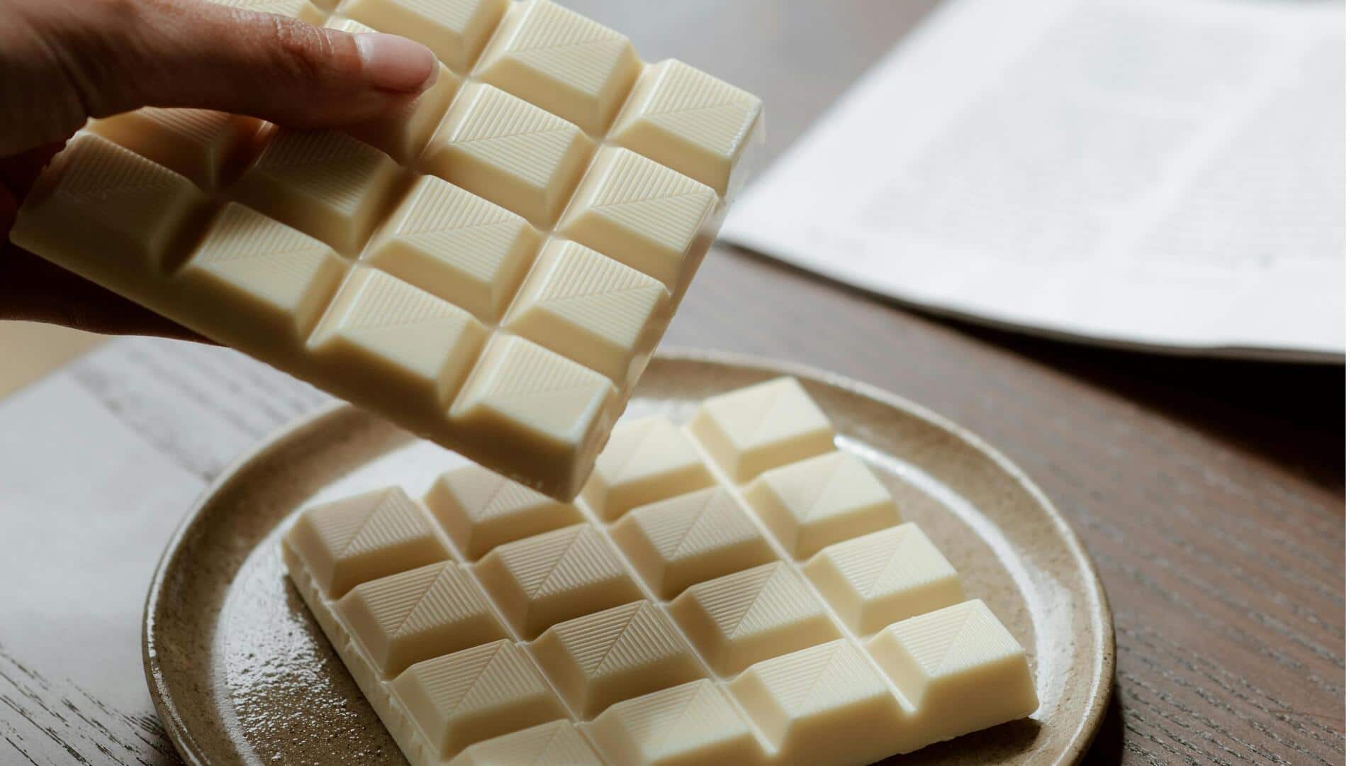 सफेद चॉकलेट से बन सकती हैं ये 5 पारंपरिक मिठाइयां, जिनका स्वाद होगा बेमिसाल