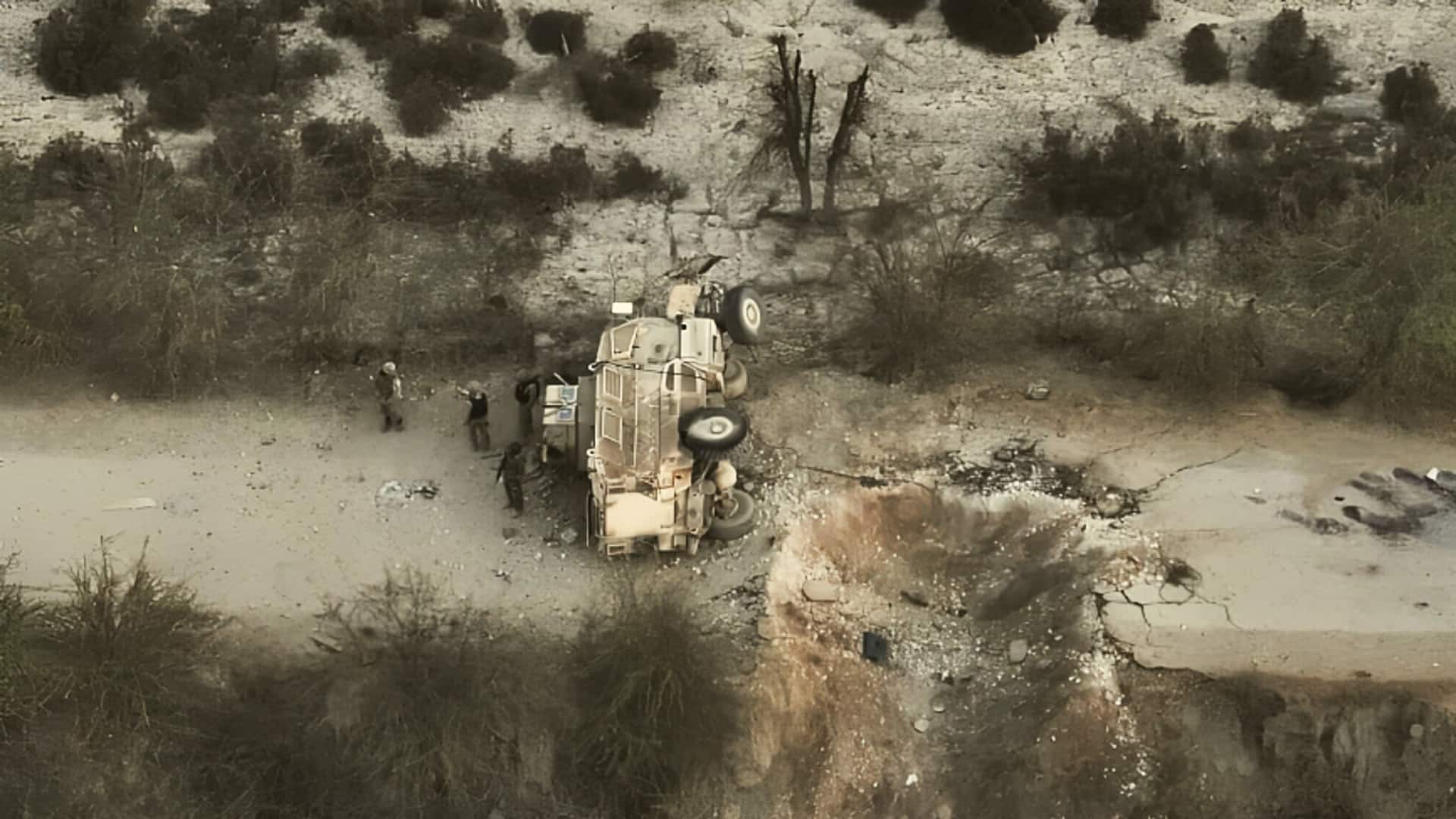 खैबर पख्तूनख्वा के रिहायशी इलाके में पाकिस्तानी सेना ने बरसाए बम, 30 की मौत खैबर पख्तूनख्वा के रिहायशी इलाके में पाकिस्तानी सेना ने बरसाए बम, 30 की मौत