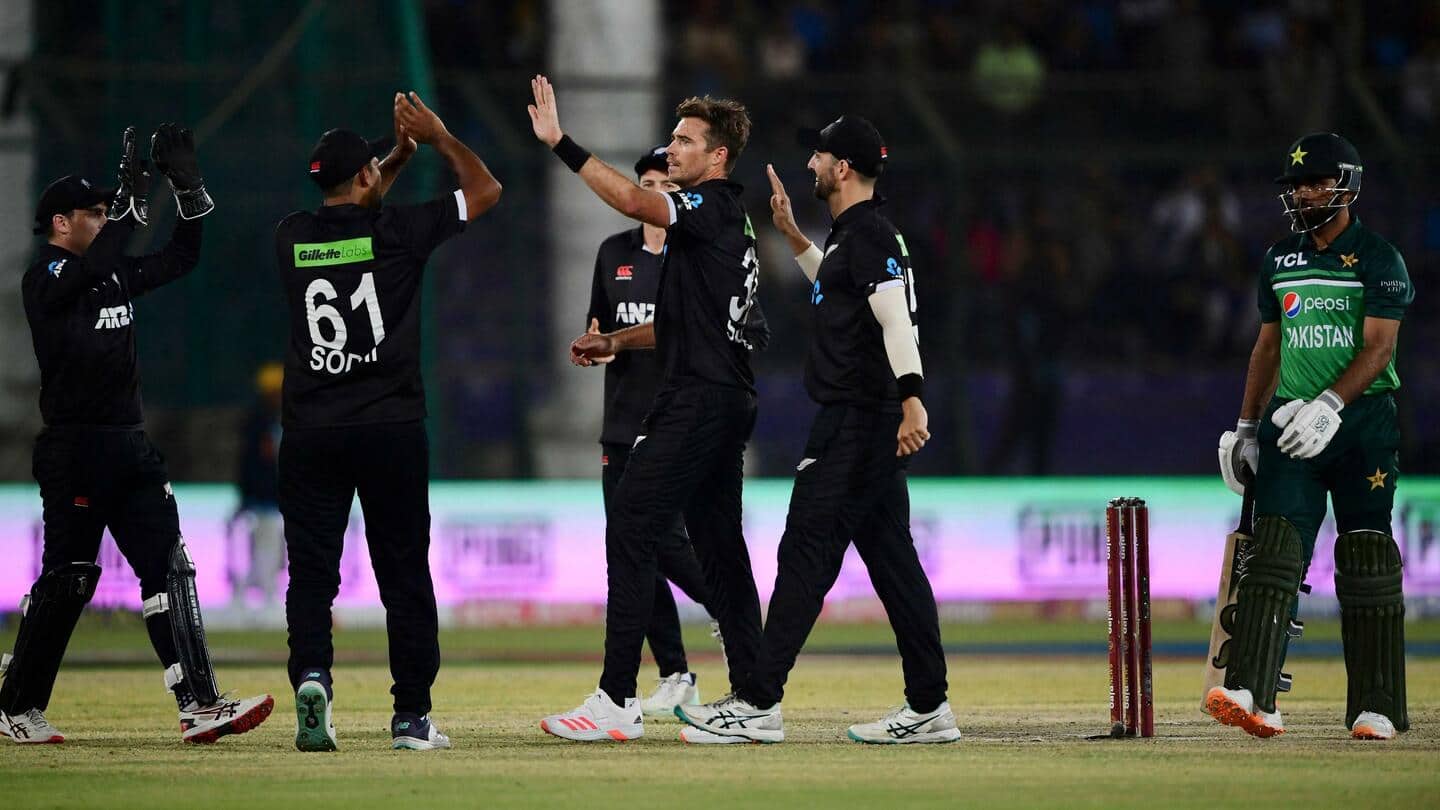 दूसरा वनडे: न्यूजीलैंड ने पाकिस्तान को हराकर 1-1 से बराबर की सीरीज, ये बने रिकॉर्ड्स
