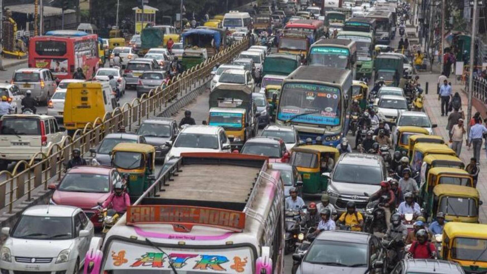 पश्चिम बंगाल: बसों और टैक्सियों में 30 अक्टूबर तक लगाने होंगे ट्रैकिंग डिवाइस, सरकार के निर्देश 