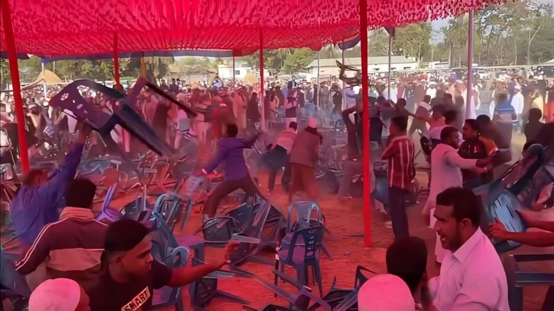 बांग्लादेश: घोषणापत्र जारी करते समय BNP और जमातियों में मारपीट; एक की मौत, 50 घायल