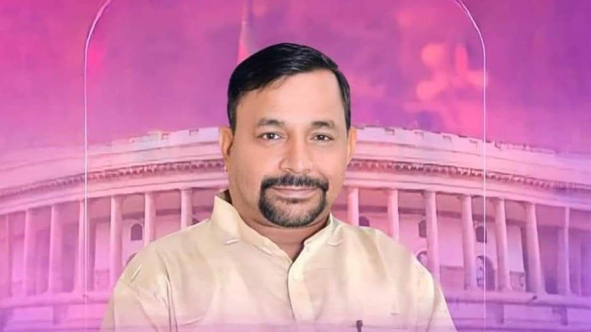 उत्तर प्रदेश: भाजपा सांसद की बहन का नहाते समय वीडियो बनाया, विरोध पर ससुर-देवर ने पीटा उत्तर प्रदेश: भाजपा सांसद की बहन का नहाते समय वीडियो बनाया, विरोध पर ससुर-देवर ने पीटा