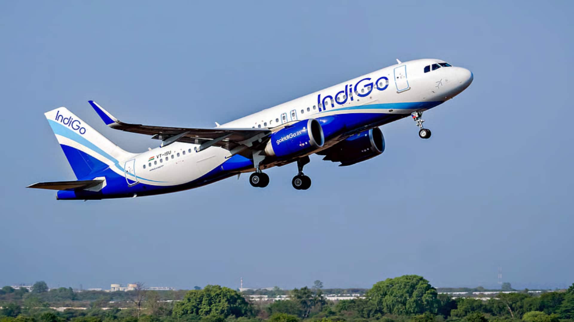इंडिगो का 10 दिसंबर तक परिचालन सामान्य करने का दावा, 610 करोड़ रुपये का दिया रिफंड  
