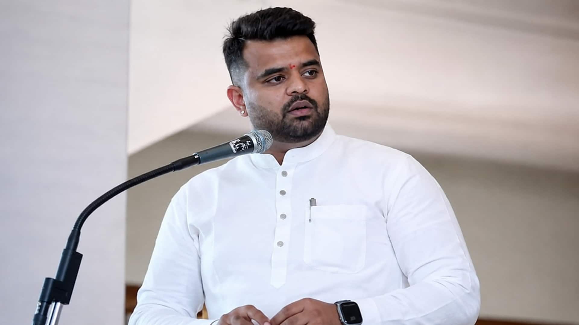 बेंगलुरु जेल में बंद पूर्व सांसद प्रज्वल रेवन्ना के जब्त फोन में मिले 90 अश्लील वीडियो