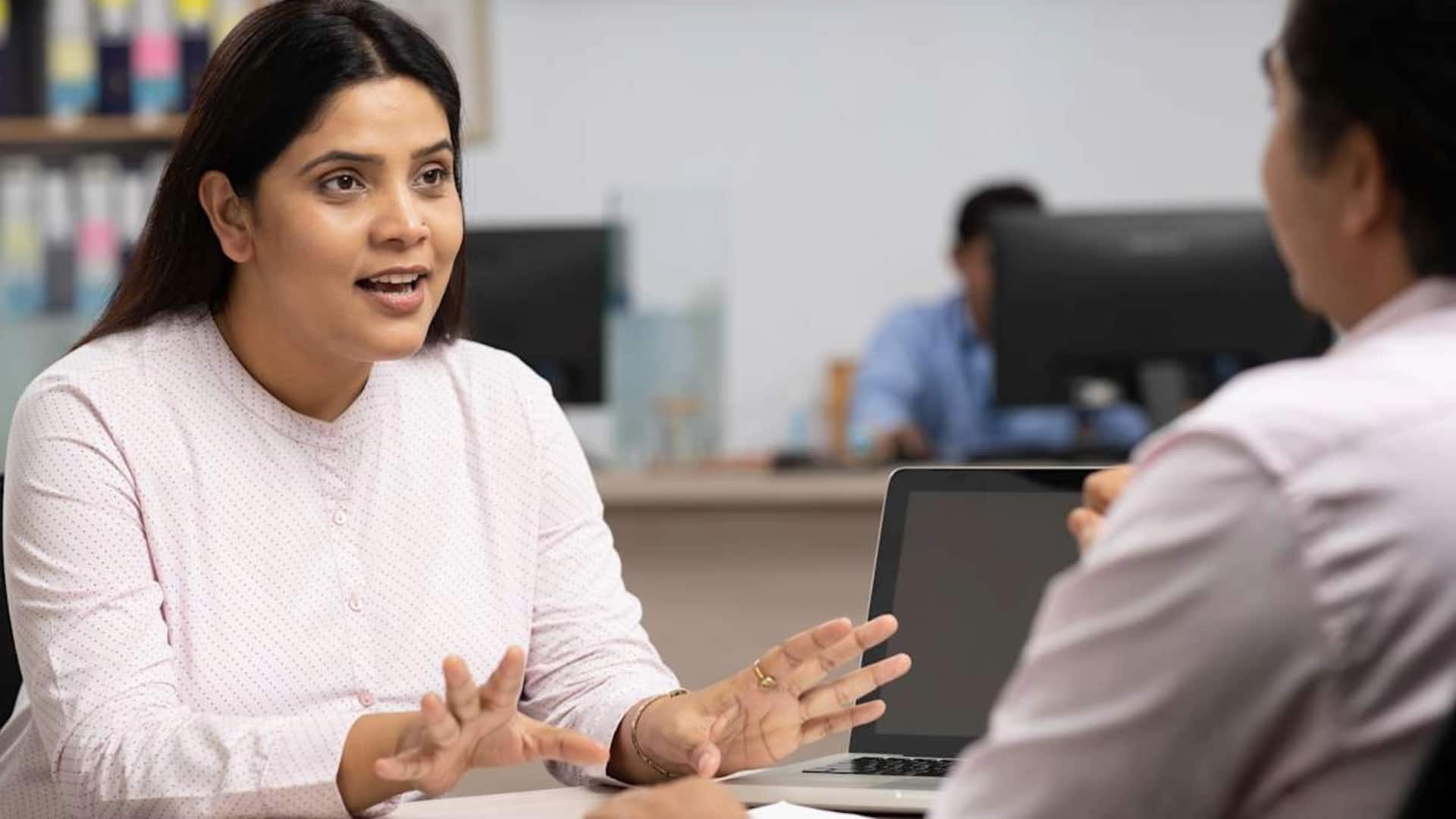 करियर काउंसलर्स के लिए काम आसान करती है AI, इन 5 टूल्स का करें इस्तेमाल