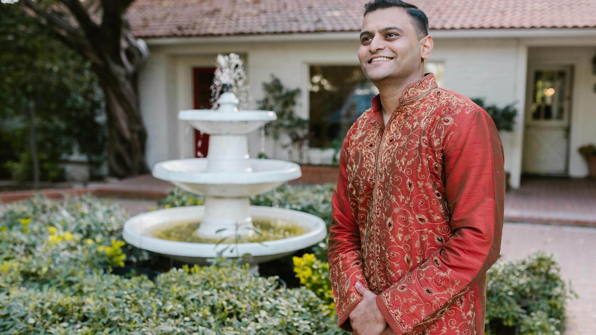 त्योहारों के दौरान अपने लुक को चमकदार बनाने के लिए चुनें ये 5 रंग त्योहारों के दौरान अपने लुक को चमकदार बनाने के लिए चुनें ये 5 रंग