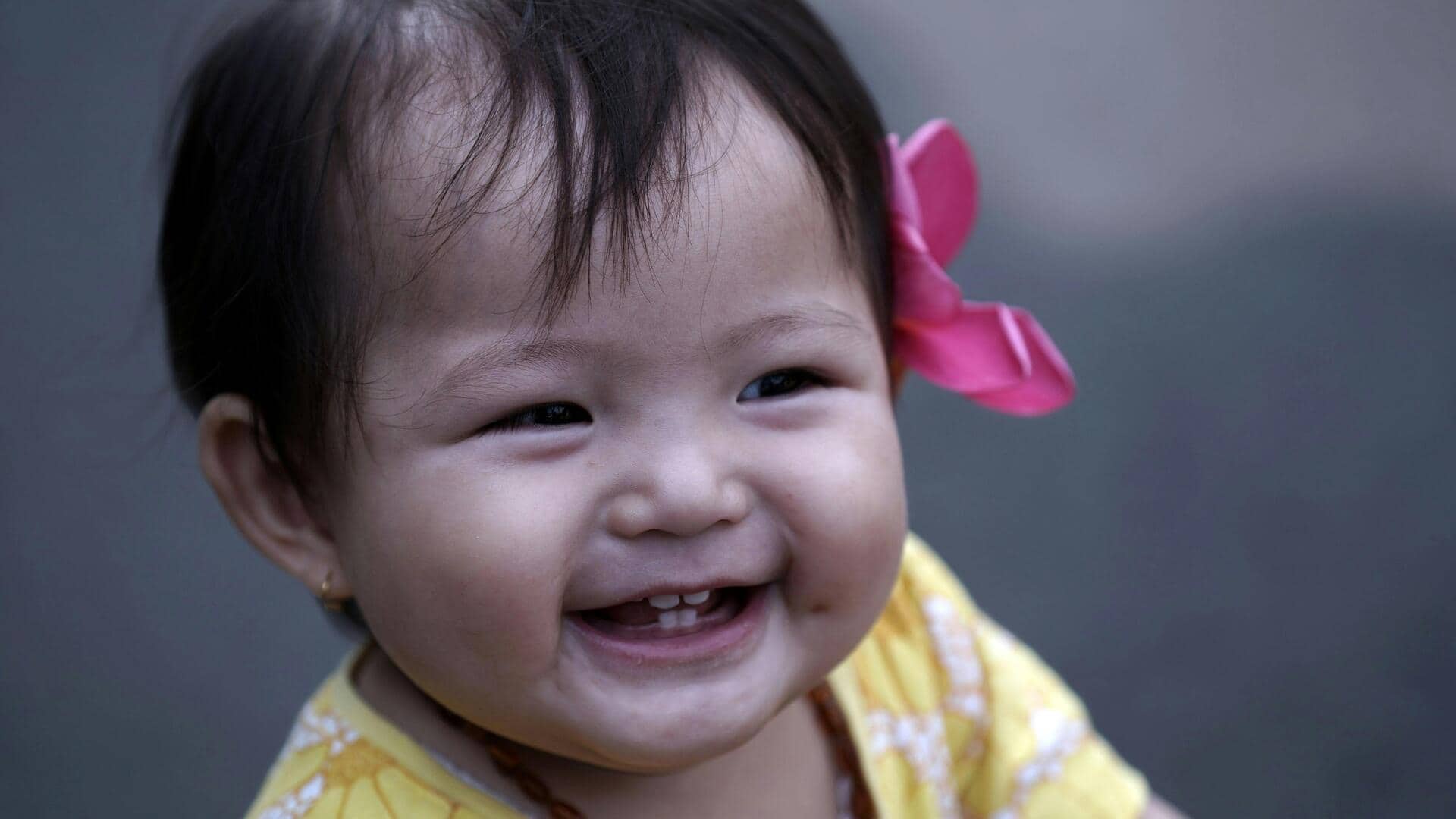 एक खुशहाल बच्चे में नजर आते हैं ये 5 लक्षण, जरूर करें इन पर गौर 