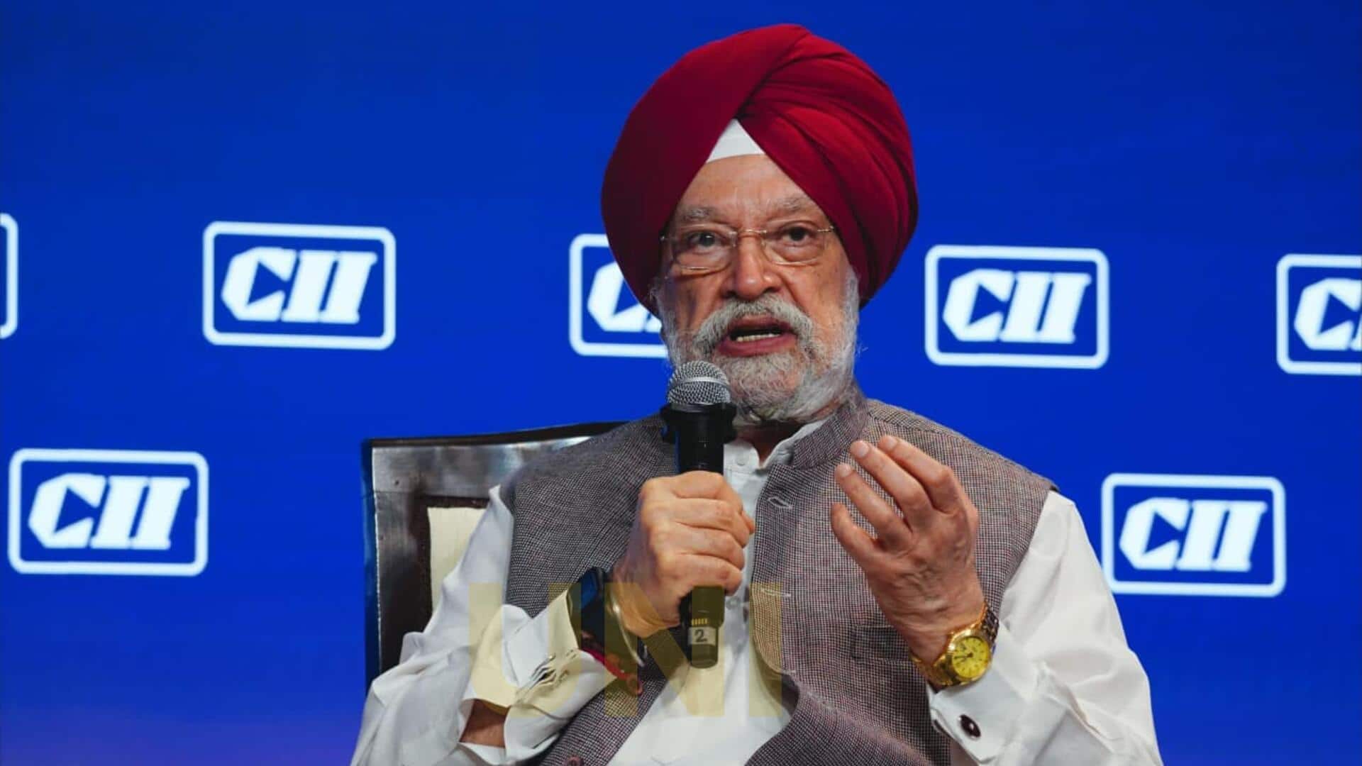 पेट्रोलियम मंत्री हरदीप पुरी ने पेट्रोल-डीजल की किल्लत को नकारा, कहा- अभी 60 दिन का भंडार