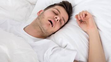स्वास्थ्य के लिए नुकसानदायक है मुंह खोलकर सोना, हो सकती हैं ये समस्याएं