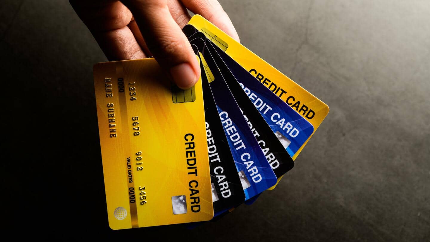 अगले महीने से लागू होंगे क्रेडिट कार्ड के ये नए नियम, जानिए आपको कैसे करेंगे प्रभावित