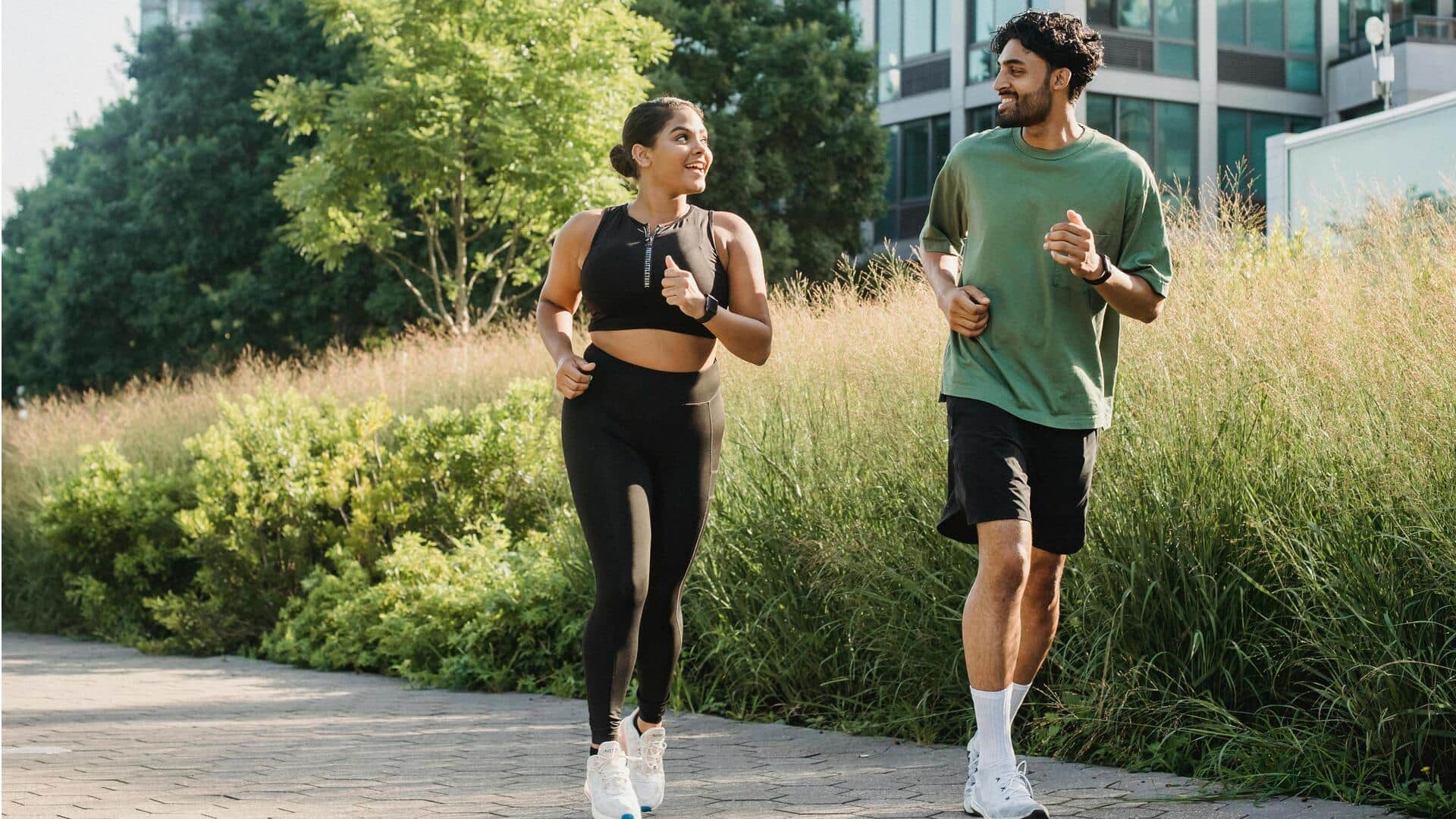 सुबह की एक्सरसाइज से जुड़े इन भ्रमों को सच मानते हैं लोग, जानिए इनकी सच्चाई