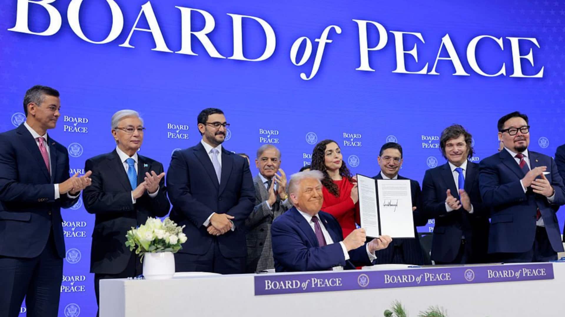 #NewsBytesExplainer: डोनाल्ड ट्रंप के न्योते के बावजूद गाजा शांति बोर्ड में शामिल क्यों नहीं हुआ भारत?