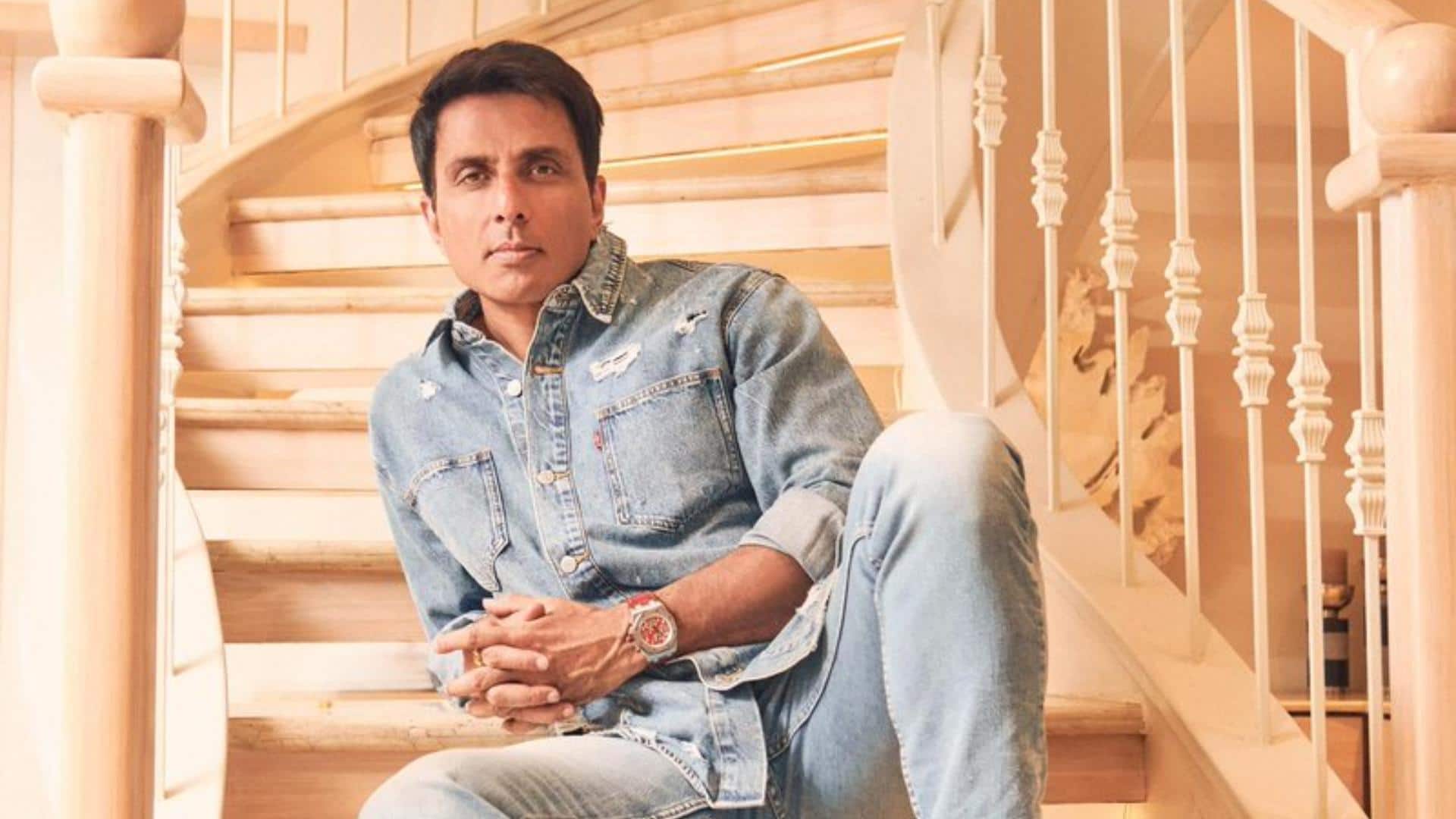 सोनू सूद ने लिया भगवान वेंकटेश्वर का आशीर्वाद, किया नई फिल्म 'नंदी' का ऐलान सोनू सूद ने लिया भगवान वेंकटेश्वर का आशीर्वाद, किया नई फिल्म 'नंदी' का ऐलान