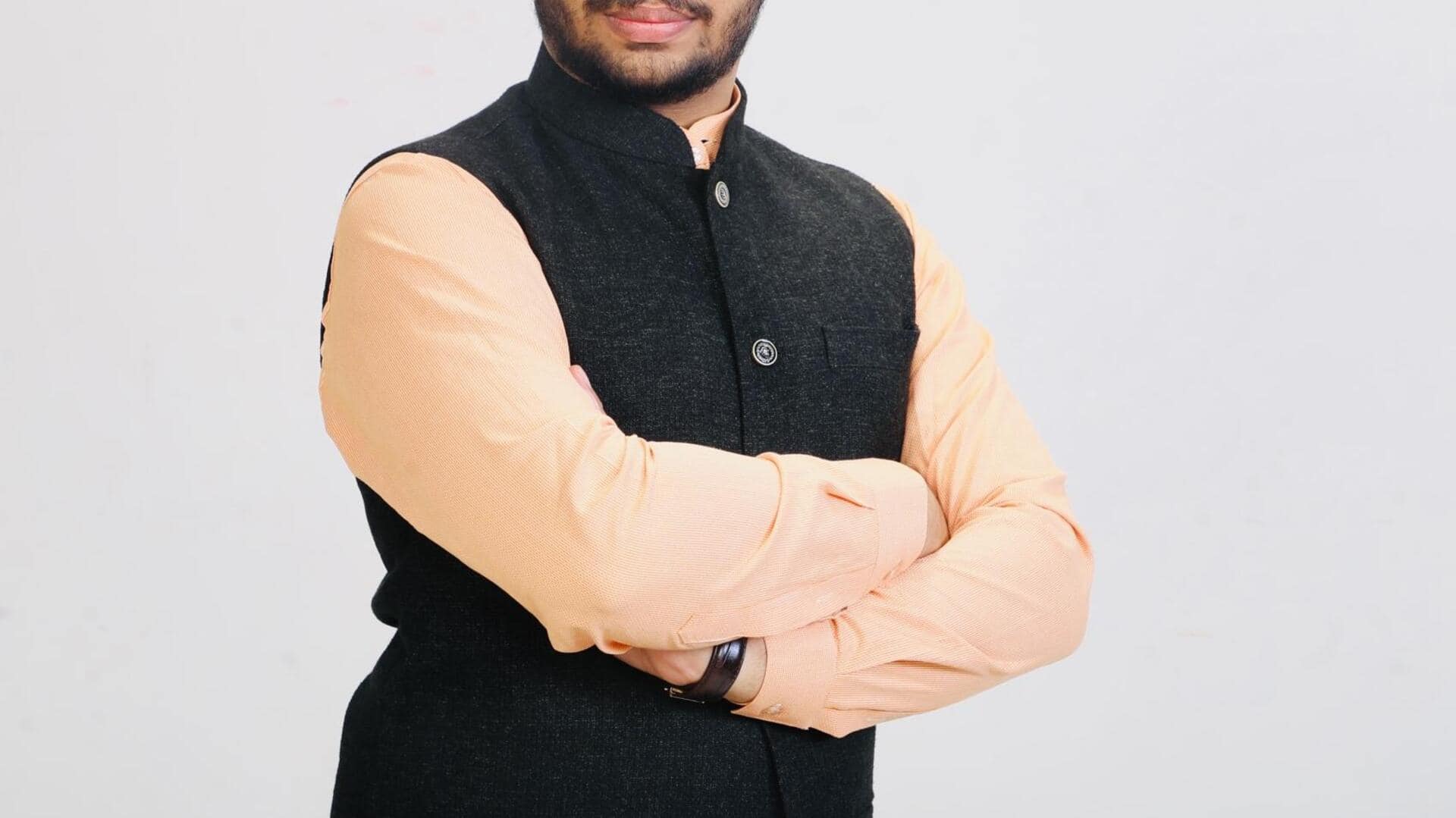 नेहरू जैकेट को इन तरीकों से पहनकर बनाएं अपने स्टाइल का हिस्सा