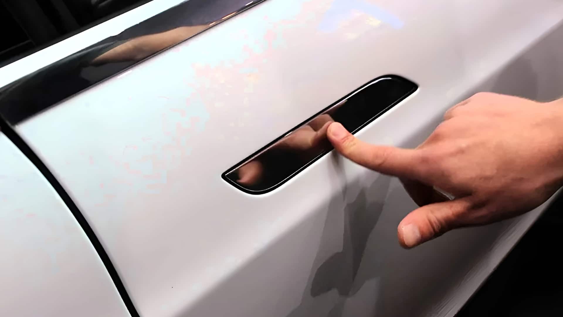 चीन में कारों का अब तक का सबसे बड़ा रिकॉल, 43 लाख EVs को क्यों मंगवाया?