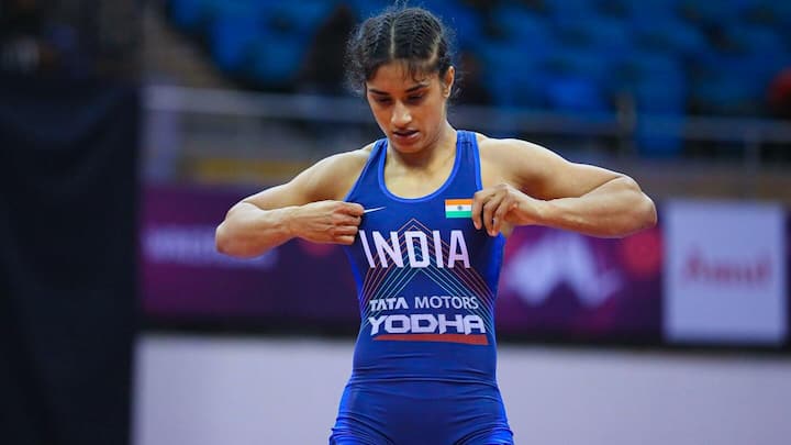 विश्व कुश्ती चैंपियनशिप: विनेश फोगाट ने रचा इतिहास, दो पदक जीतने वाली पहली भारतीय महिला बनी