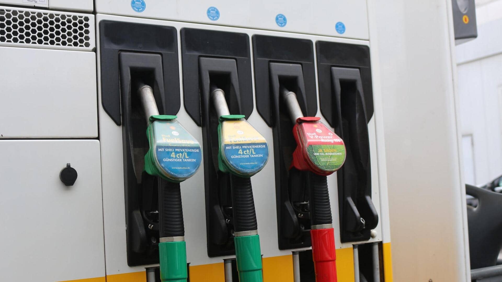 पेट्रोल-डीजल की कीमत: 2 दिसंबर के लिए जारी हुई नई कीमतें, जानिए कितना हुआ बदलाव 