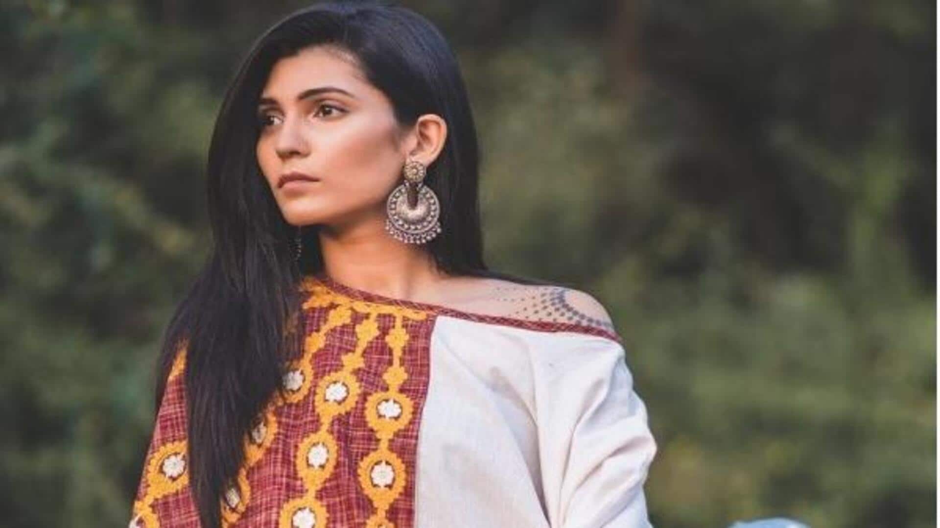 गर्मियों के लिए आदर्श हैं खादी के टॉप, जानिए क्यों इन्हें अपनी अलमारी का बनाएं हिस्सा गर्मियों के लिए आदर्श हैं खादी के टॉप, जानिए क्यों इन्हें अपनी अलमारी का बनाएं हिस्सा