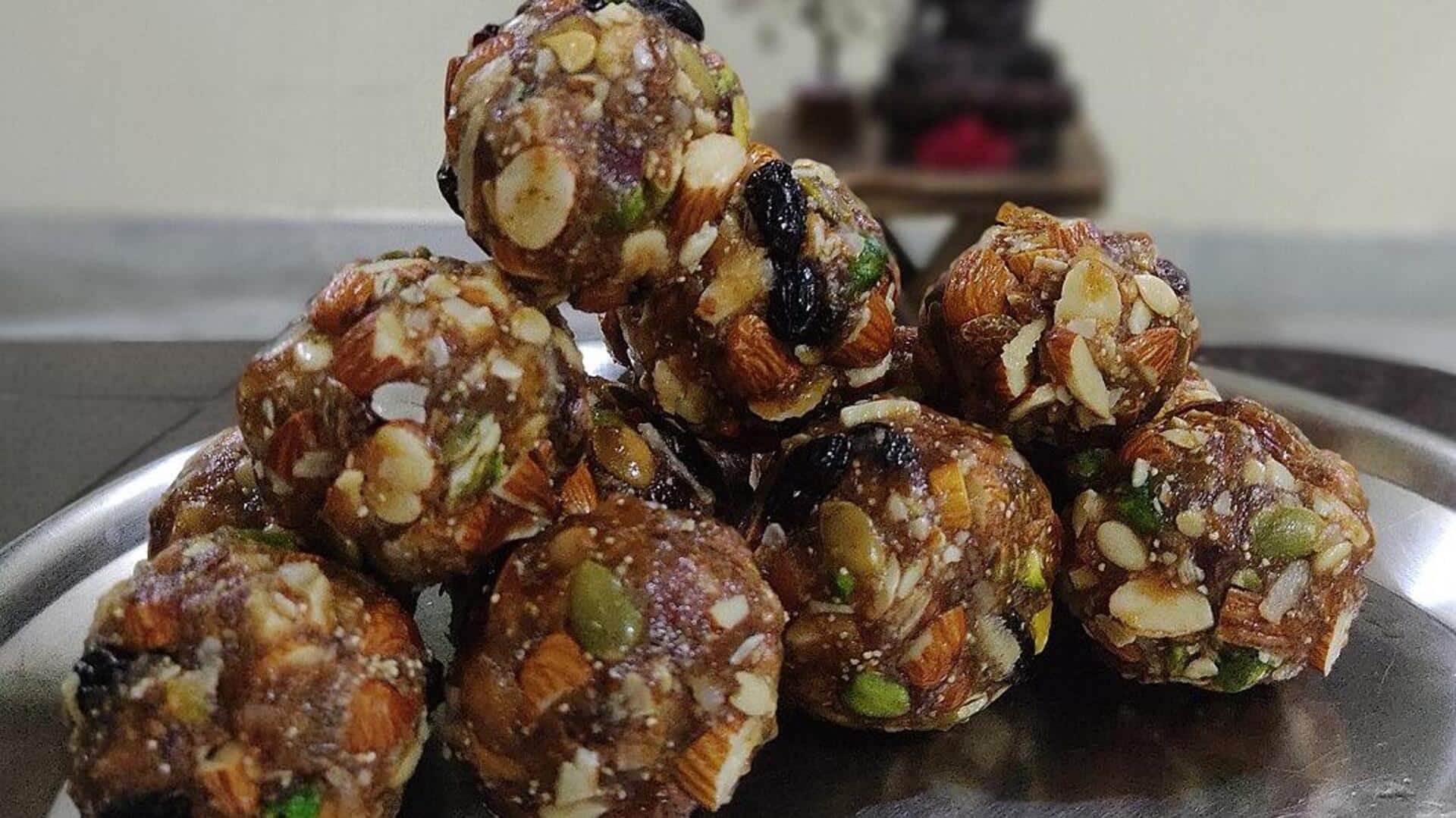 सर्दियों में इन 5 तरह के मेवों से बनाएं स्वादिष्ट लड्डू, ठंड से हो जाएगा बचाव