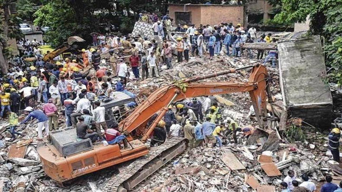 अधिकारियों ने दिया मालवाणी में गिरी इमारत का उदाहरण अधिकारियों ने दिया मालवाणी में गिरी इमारत का उदाहरण