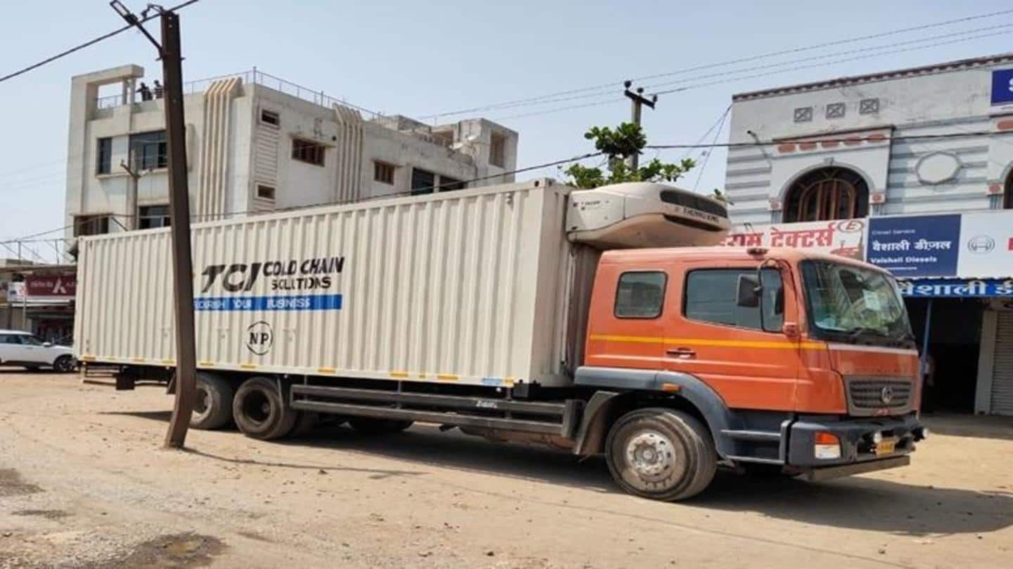 मध्य प्रदेश: नरसिंहपुर में लावारिश हालत में खड़ा मिला लाखों वैक्सीन से भरा ट्रक