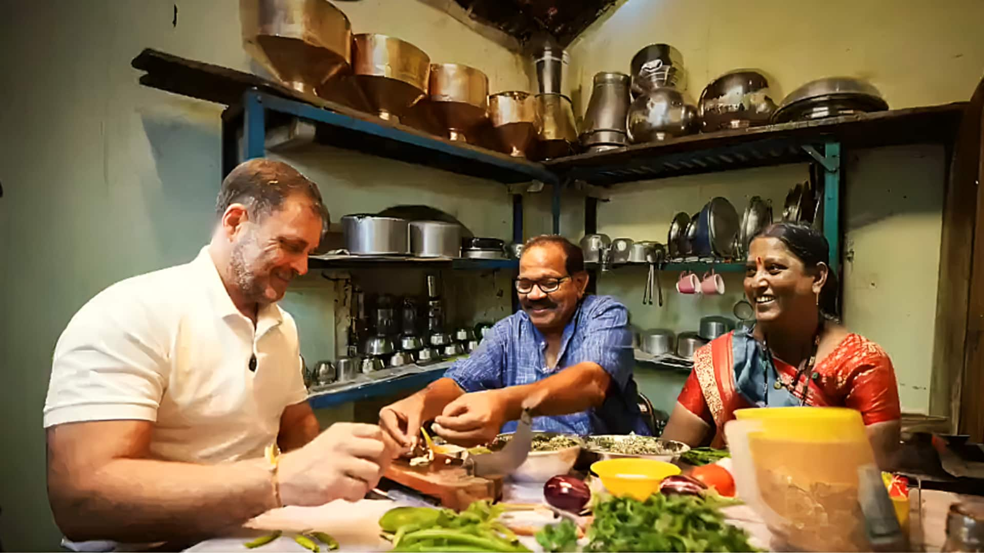 महाराष्ट्र में दलित रसोई को जानने शाहू पटोले के घर पहुंचे राहुल गांधी, साझा किया वीडियो