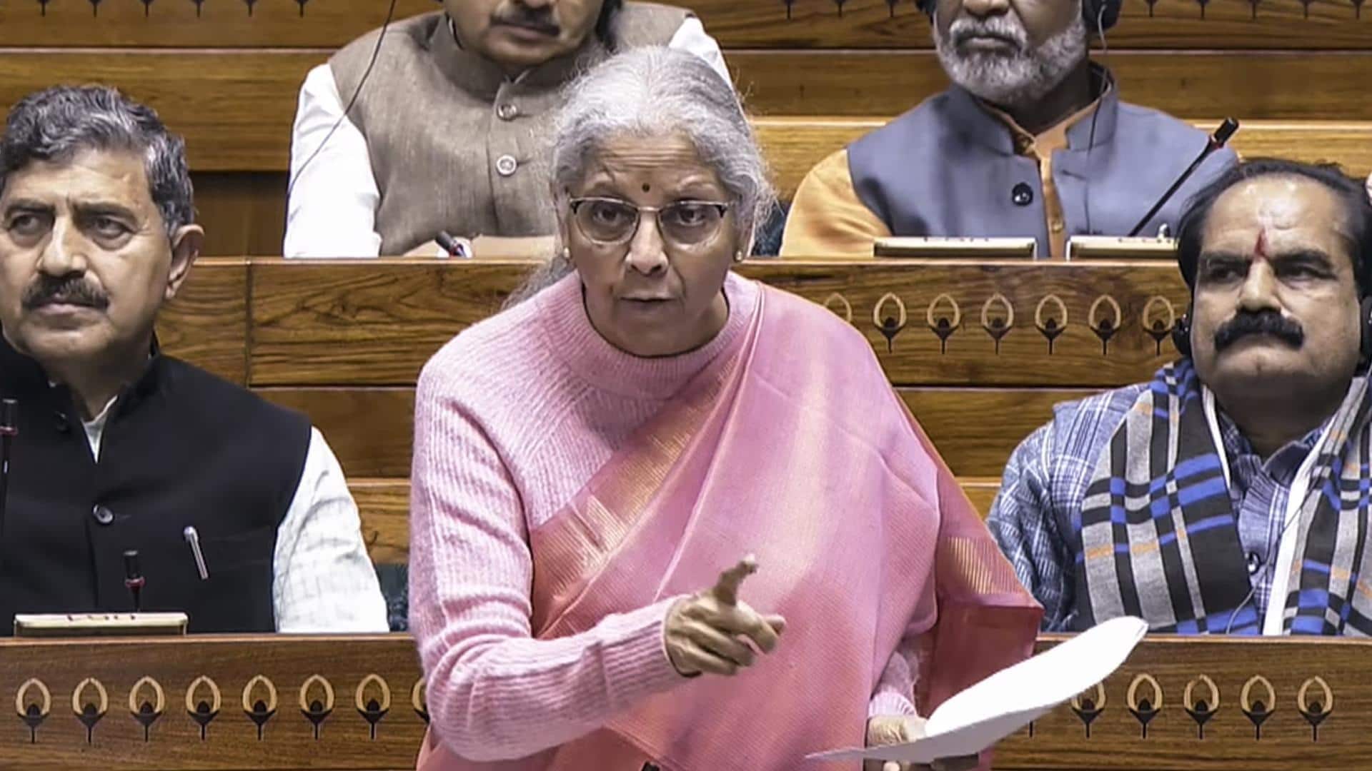 लोकसभा में बीमा संशोधन बिल पेश, 100 प्रतिशत विदेशी निवेश की मंजूरी का प्रस्ताव 